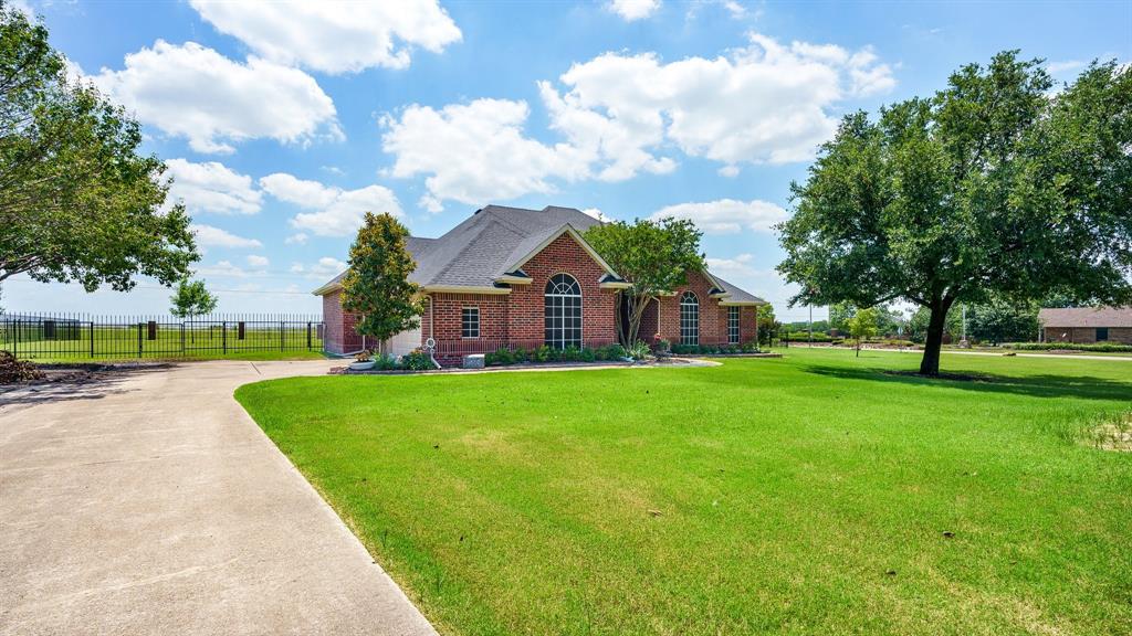 10057 E Clover Lane Property Photo 3