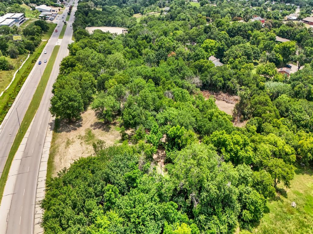 5005 Jacksboro Highway Property Photo 3