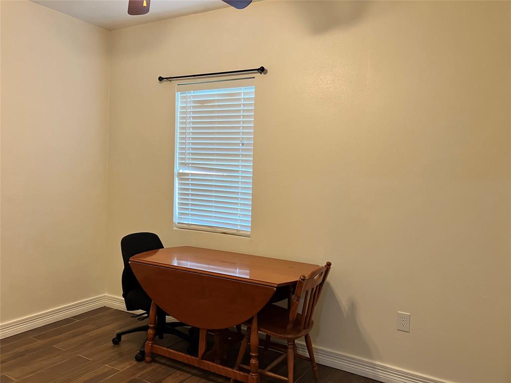 1907 El Capitan Drive Property Photo 8