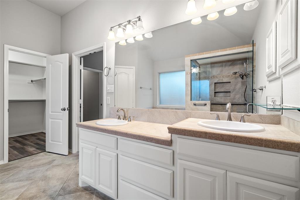 6417 Stockton Drive Property Photo 17