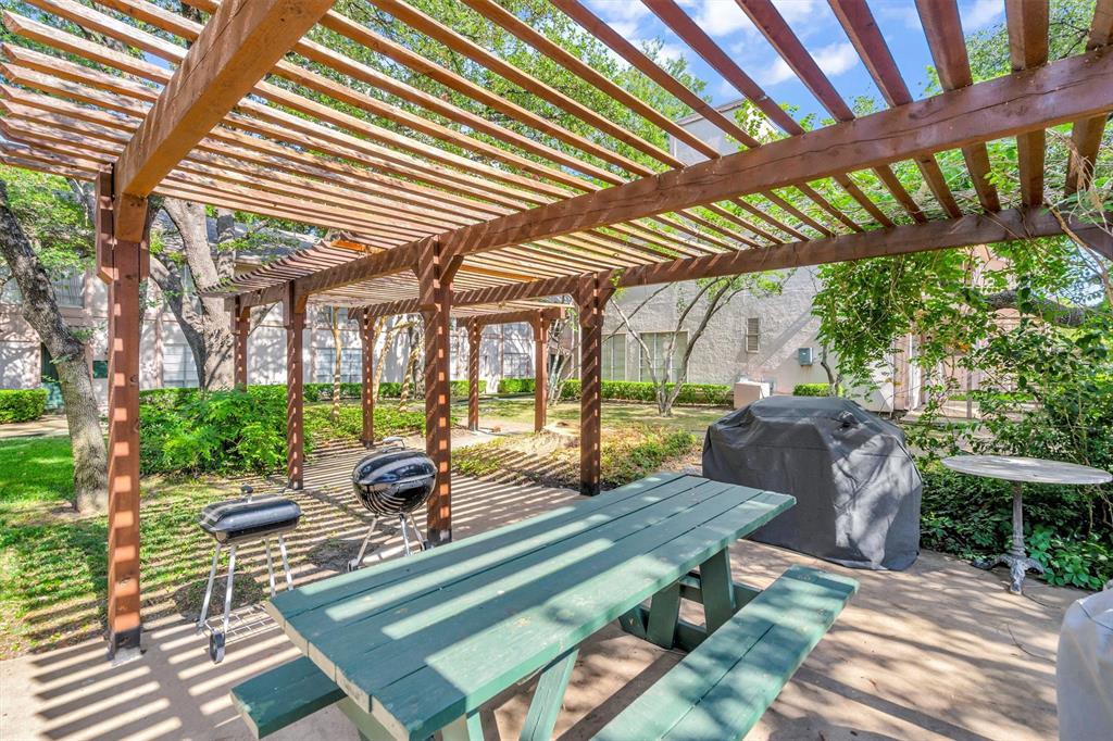 10584 High Hollows Drive 176 Property Photo 31