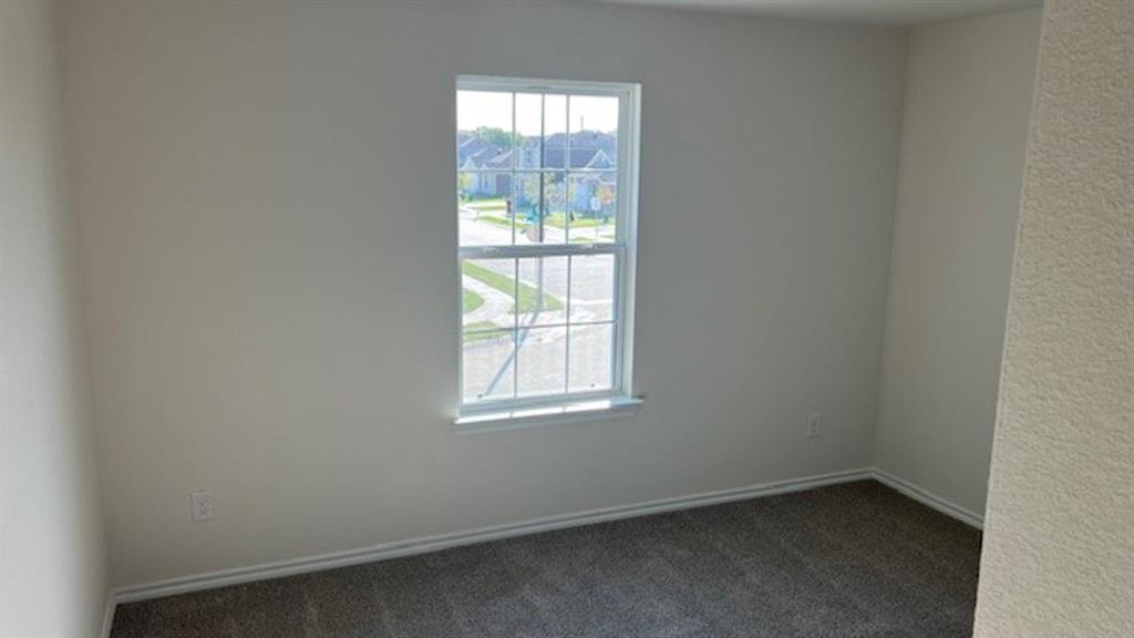 122 Labein Avenue Property Photo 9