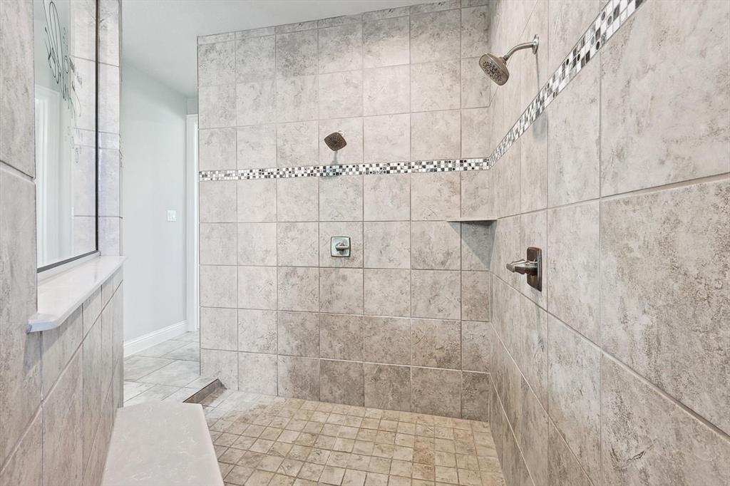 221 Canterbury Court Property Photo 24