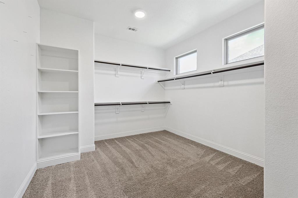 221 Canterbury Court Property Photo 25