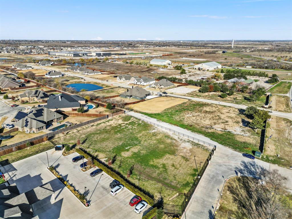 1404 Fm 156 Property Photo 7