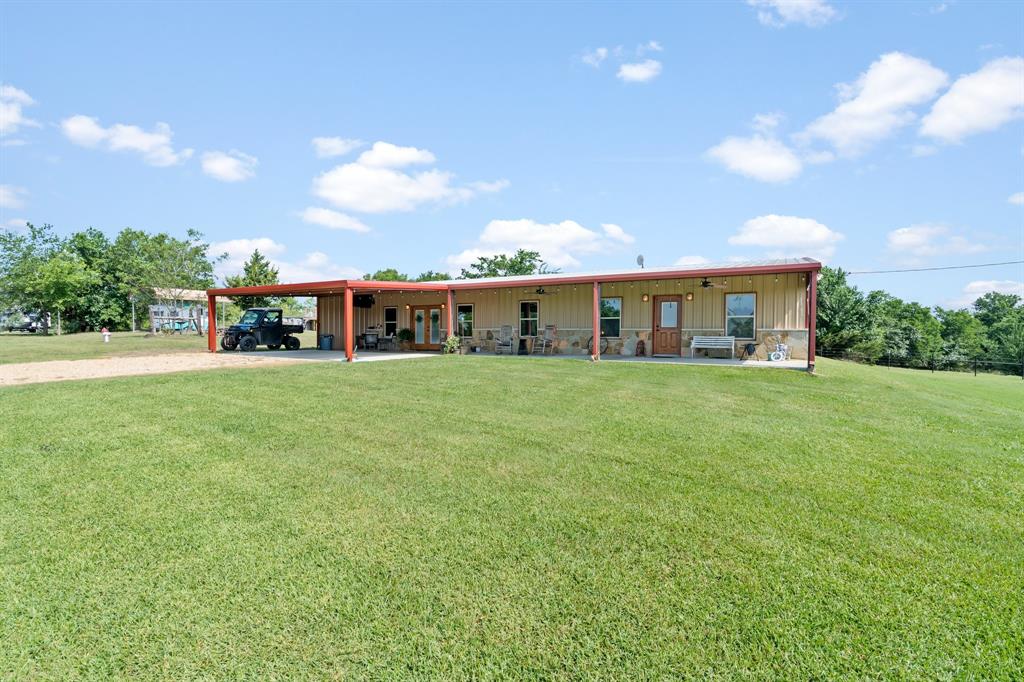 3872 Fm 85 Property Photo 3