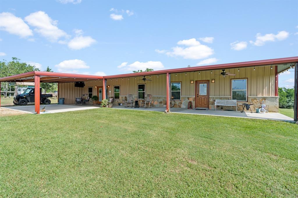 3872 Fm 85 Property Photo 6