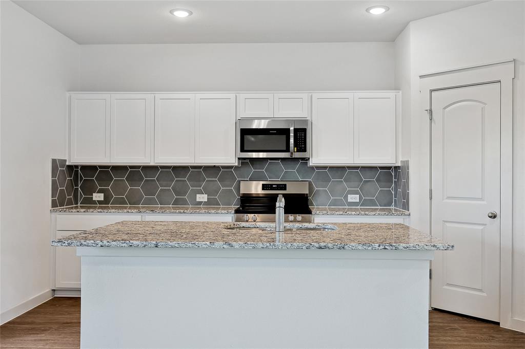 213 Mercy Street Property Photo 2
