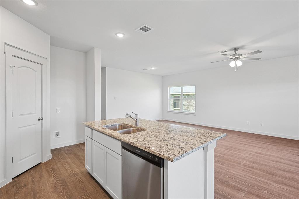 213 Mercy Street Property Photo 6