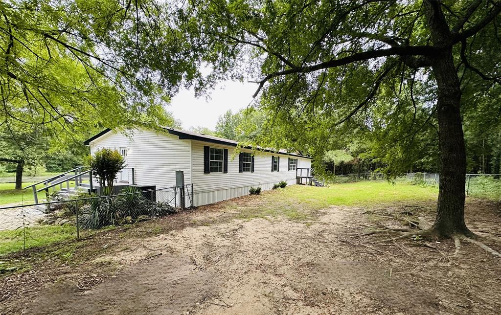 820 County Road 4700 Property Photo 2