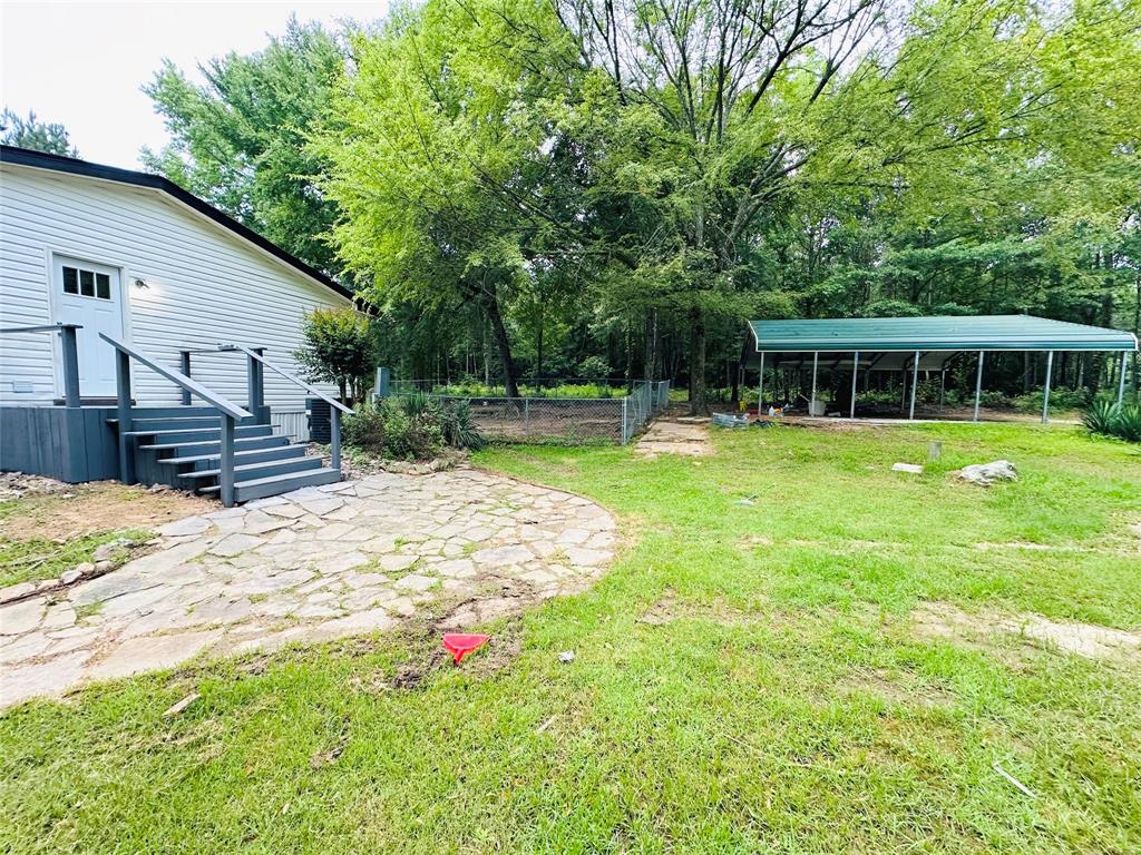 820 County Road 4700 Property Photo 4