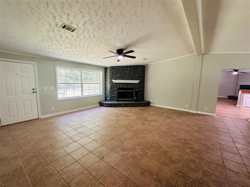 820 County Road 4700 Property Photo 12