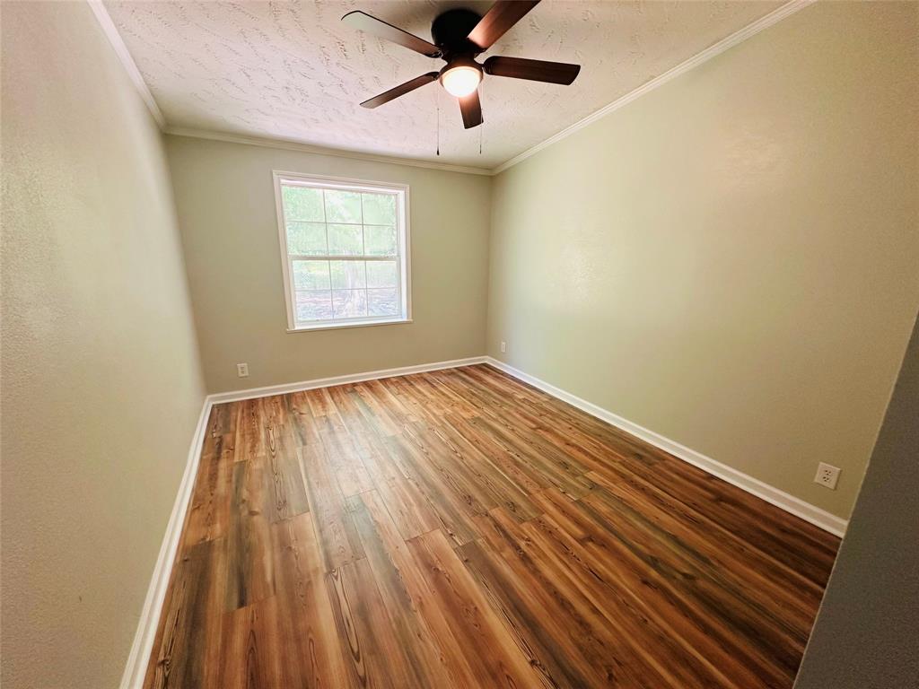 820 County Road 4700 Property Photo 28