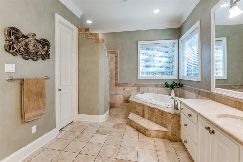 263 E Ridge Property Photo 16