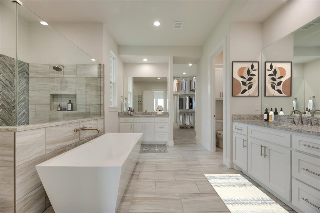 1376 Shadow Lakes Drive Property Photo 12