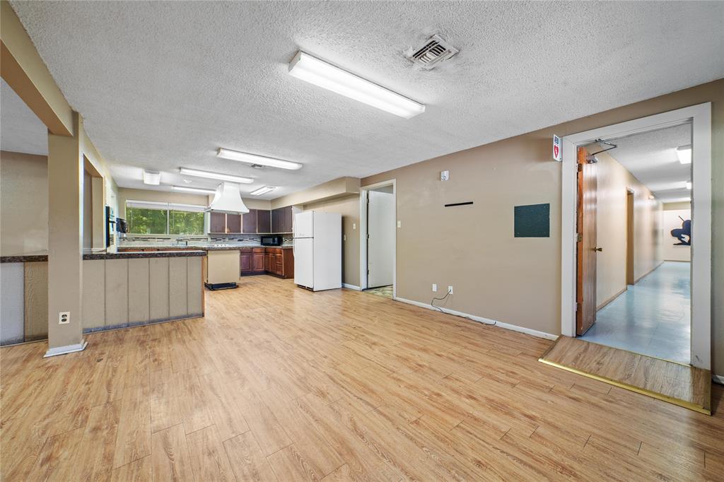 1600 Stewart Street Property Photo 11