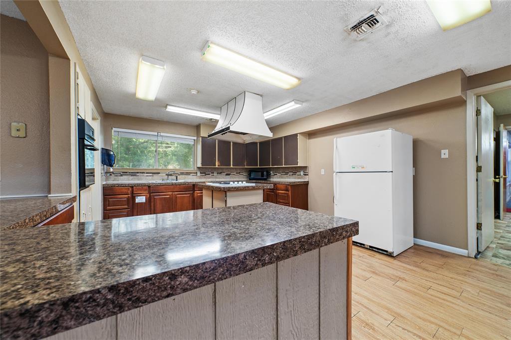 1600 Stewart Street Property Photo 14