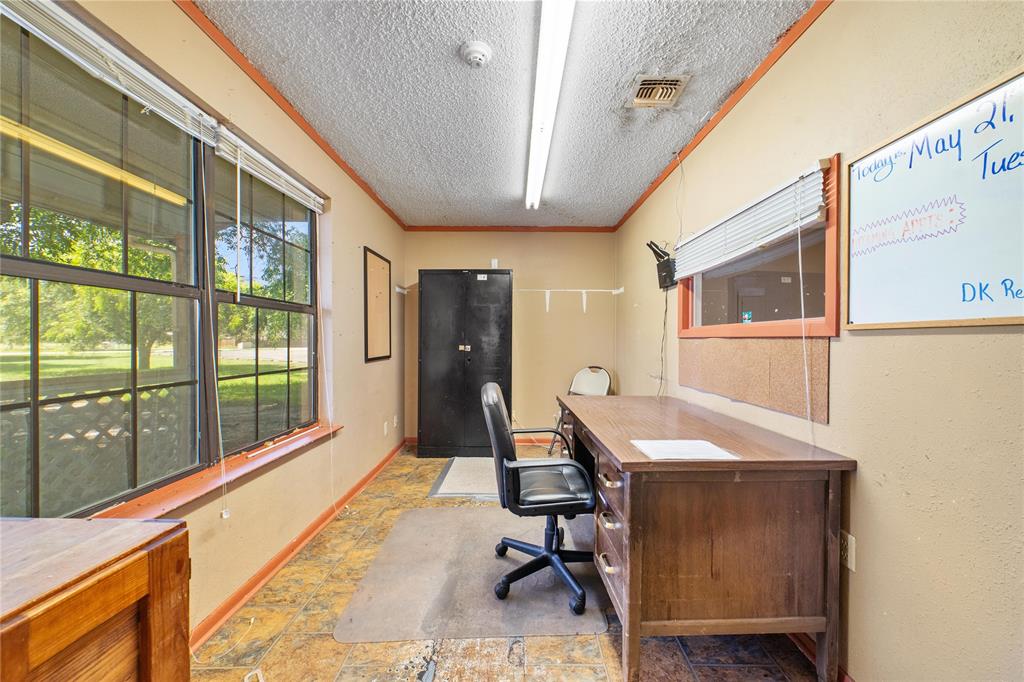 1600 Stewart Street Property Photo 19
