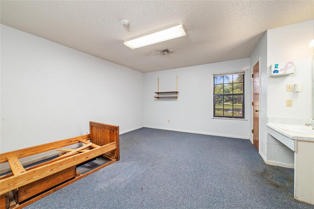 1600 Stewart Street Property Photo 27