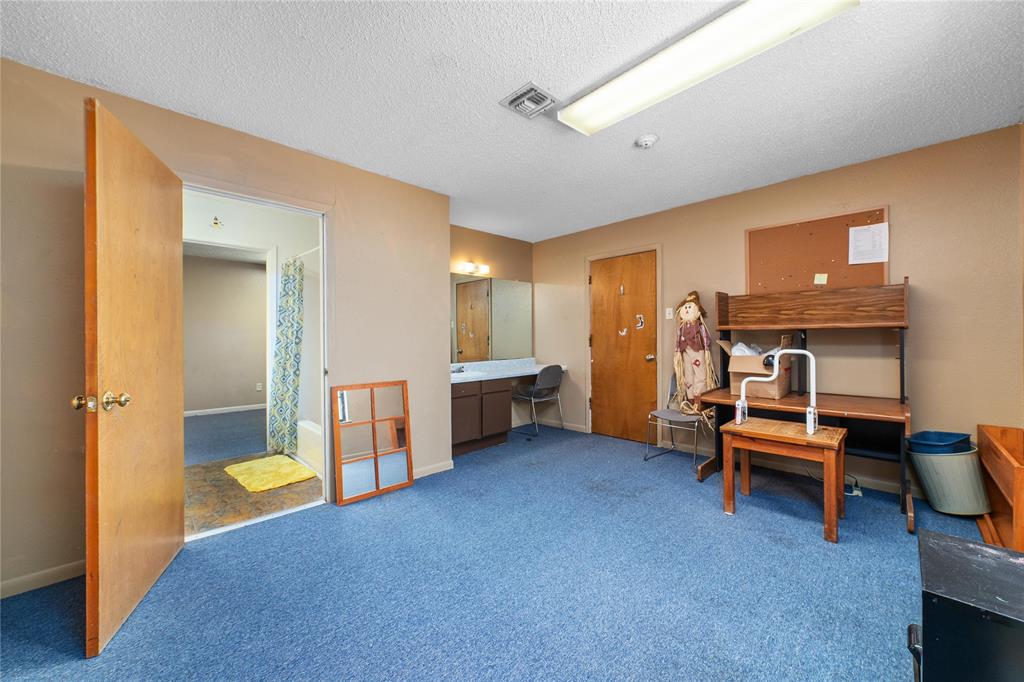 1600 Stewart Street Property Photo 34