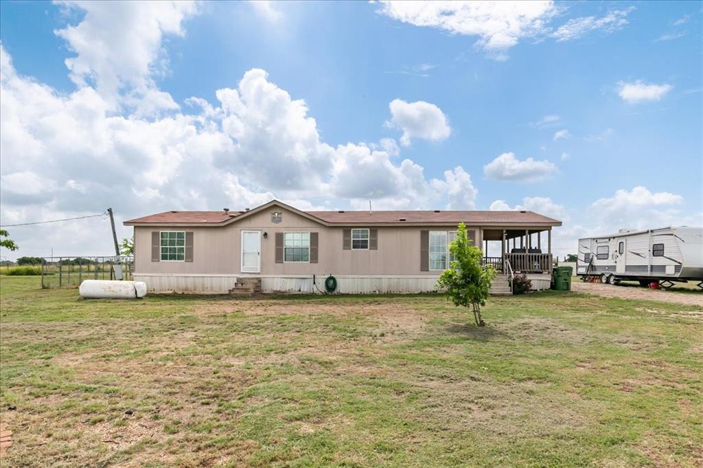 5680 County Road 1217 Property Photo 1