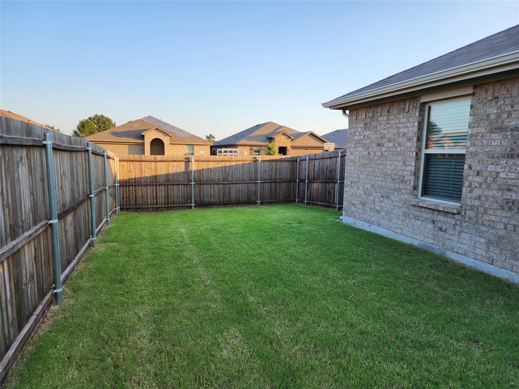 100 Stovall Lane Property Photo 11