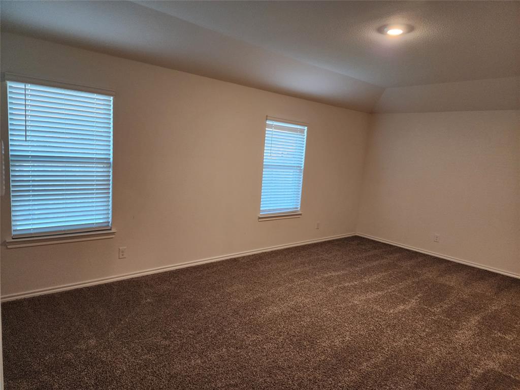 100 Stovall Lane Property Photo 15