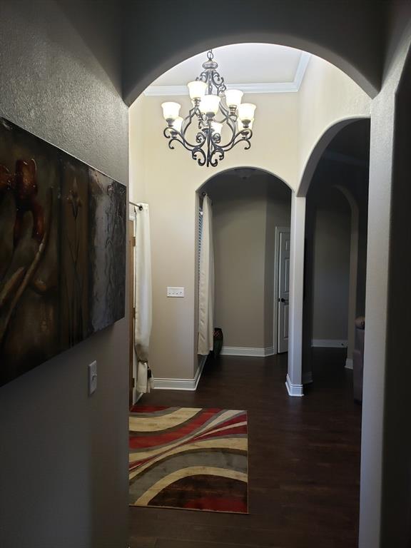 6727 N Hills Drive Property Photo 40