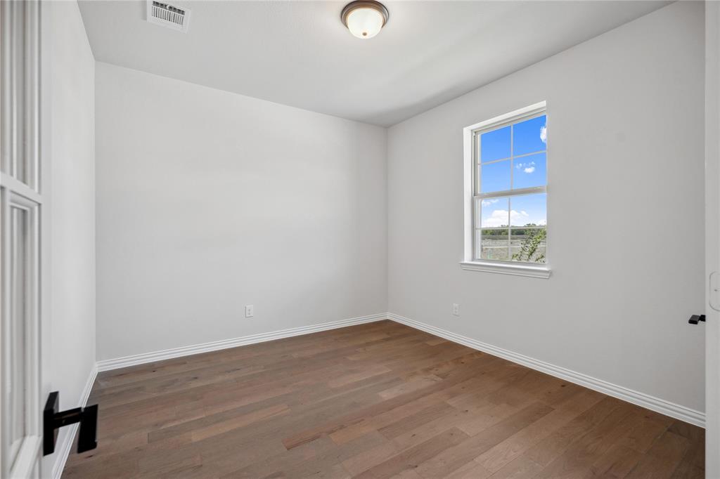 2621 Freeman Street Property Photo 16