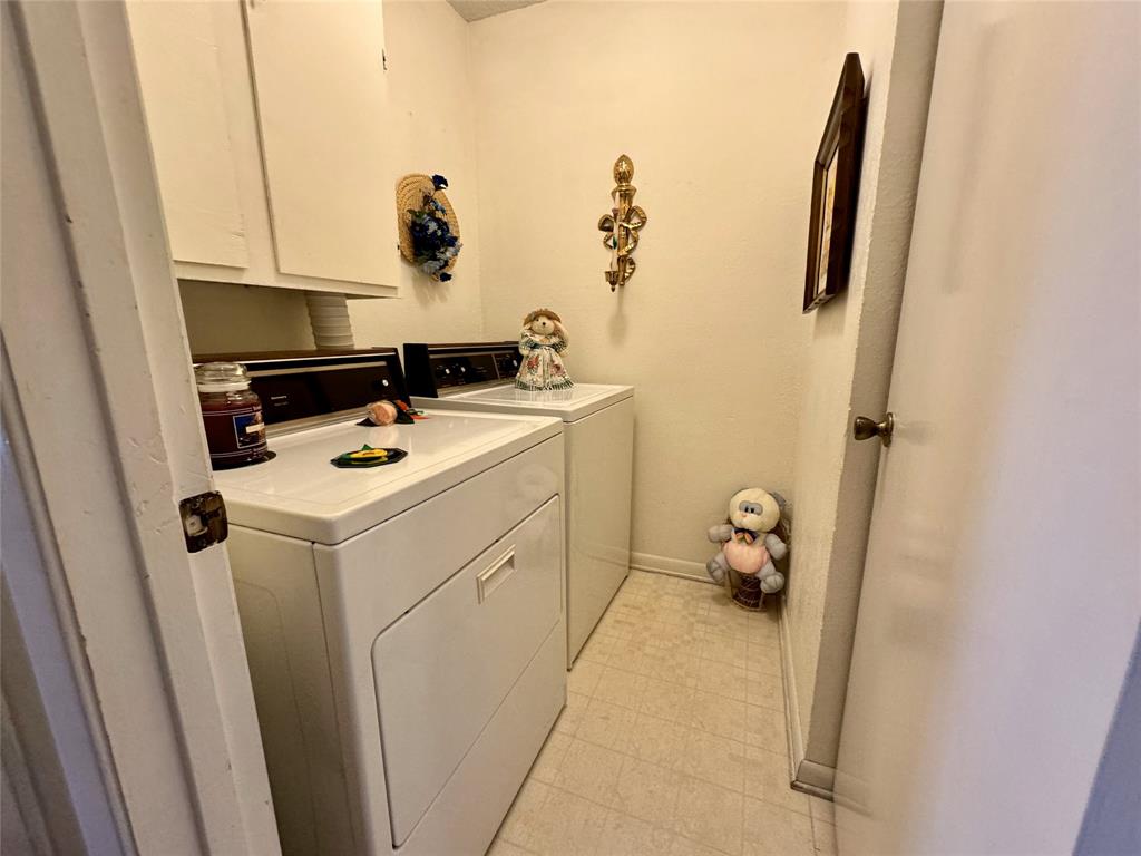 1220 N Collegiate Drive Property Photo 14