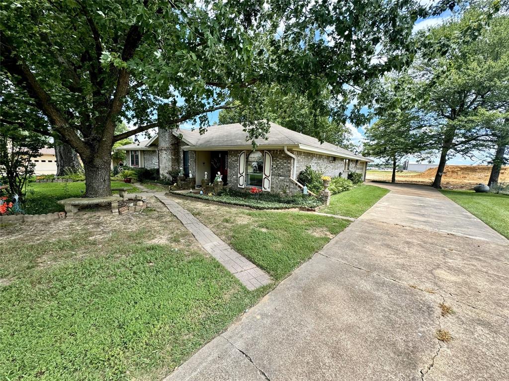 1220 N Collegiate Drive Property Photo 17
