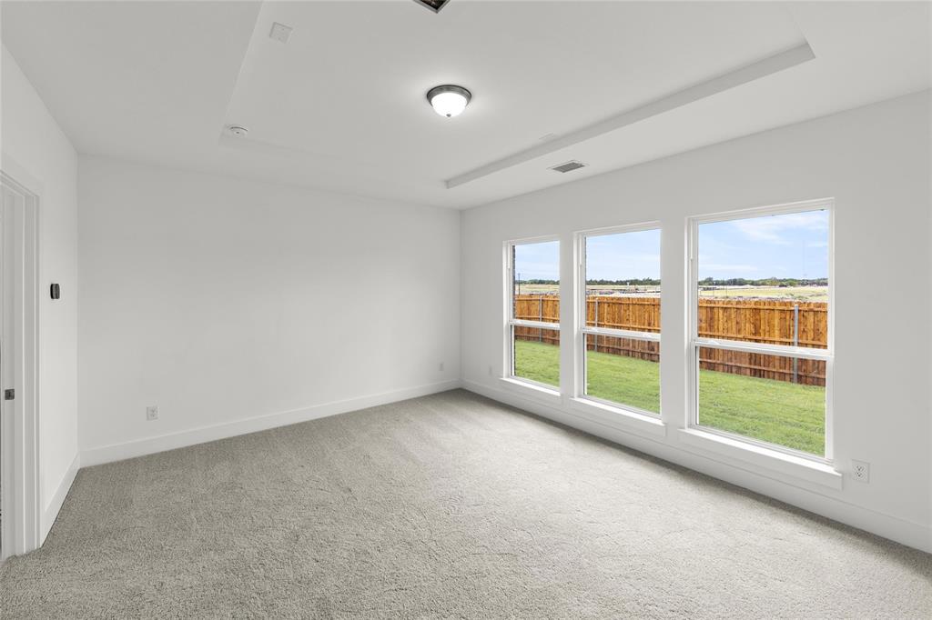 1727 Newport Drive Property Photo 17