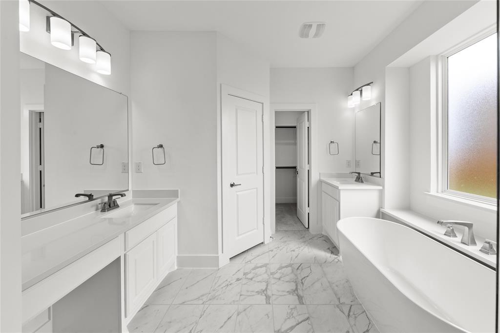 1727 Newport Drive Property Photo 19