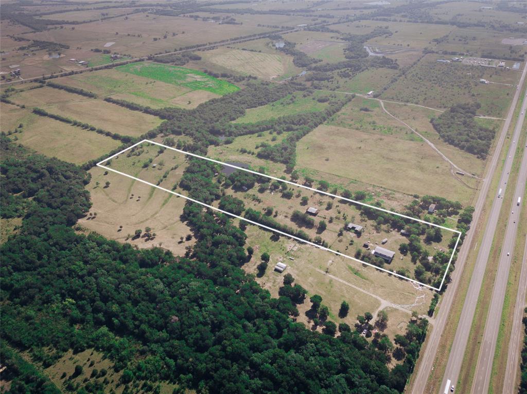 5646 E I-30 Property Photo 8