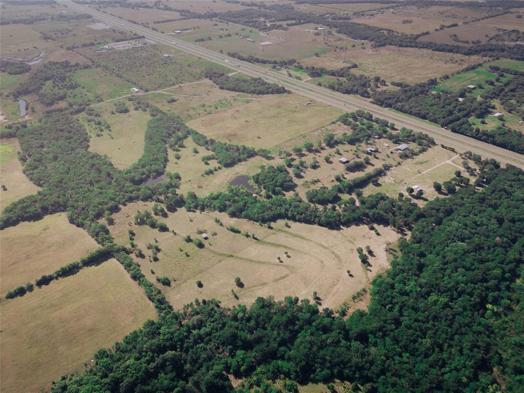 5646 E I-30 Property Photo 11