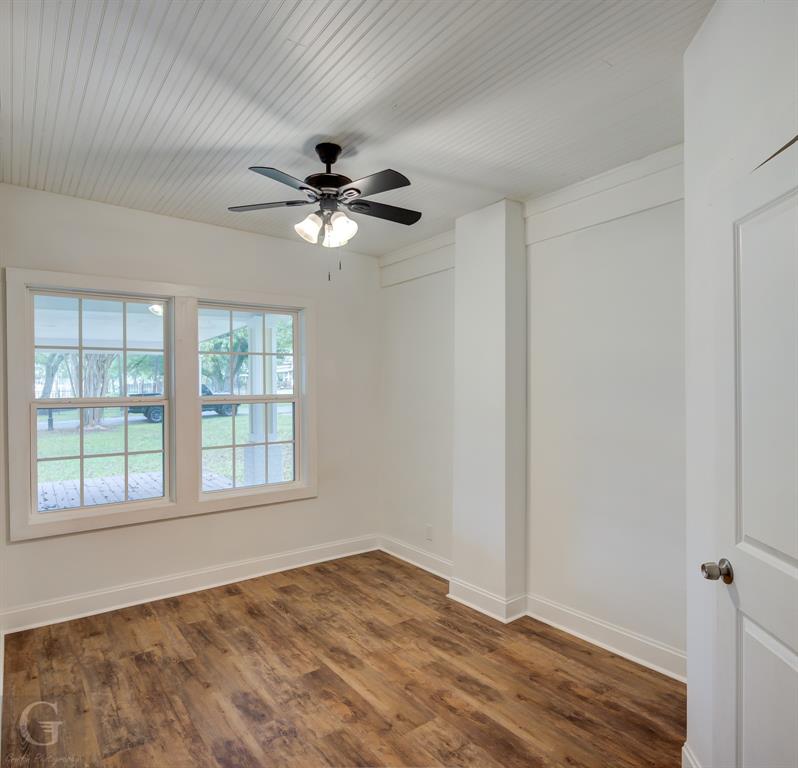 9180 Main Street Property Photo 13