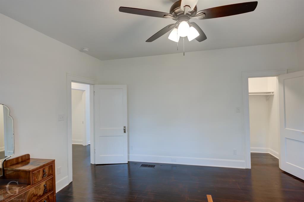 9180 Main Street Property Photo 20