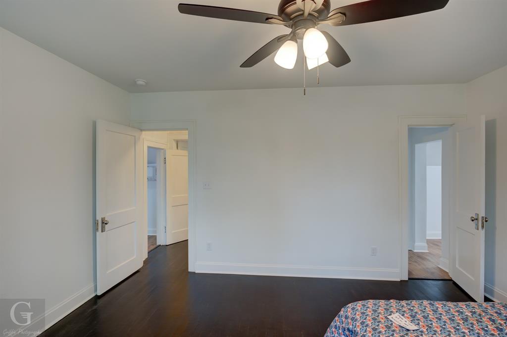 9180 Main Street Property Photo 23