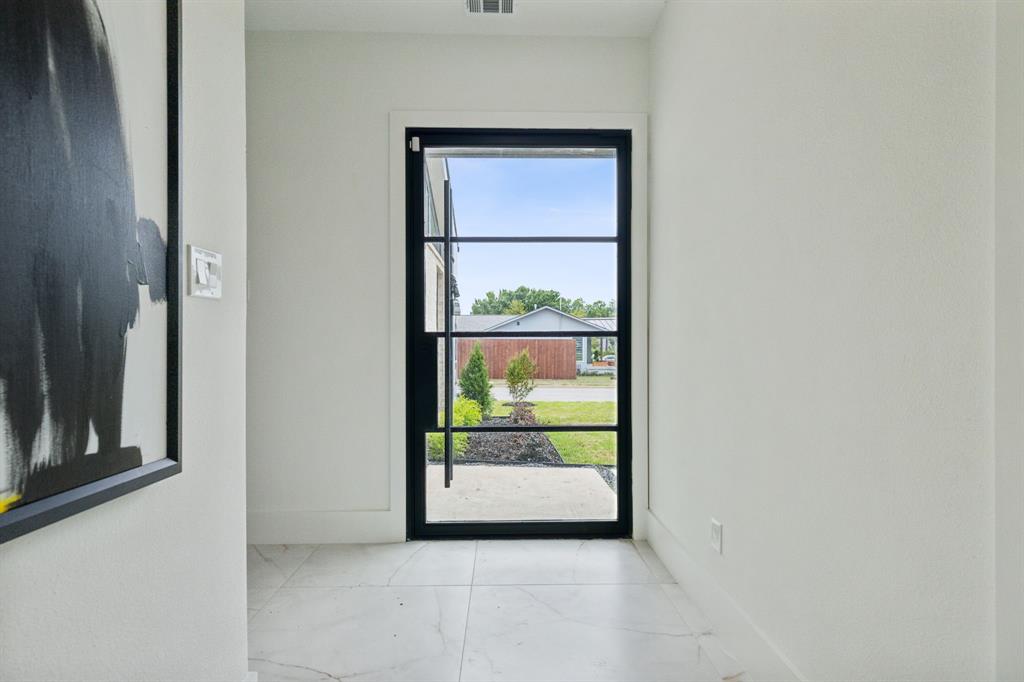 6602 Lockheed Avenue Property Photo 5