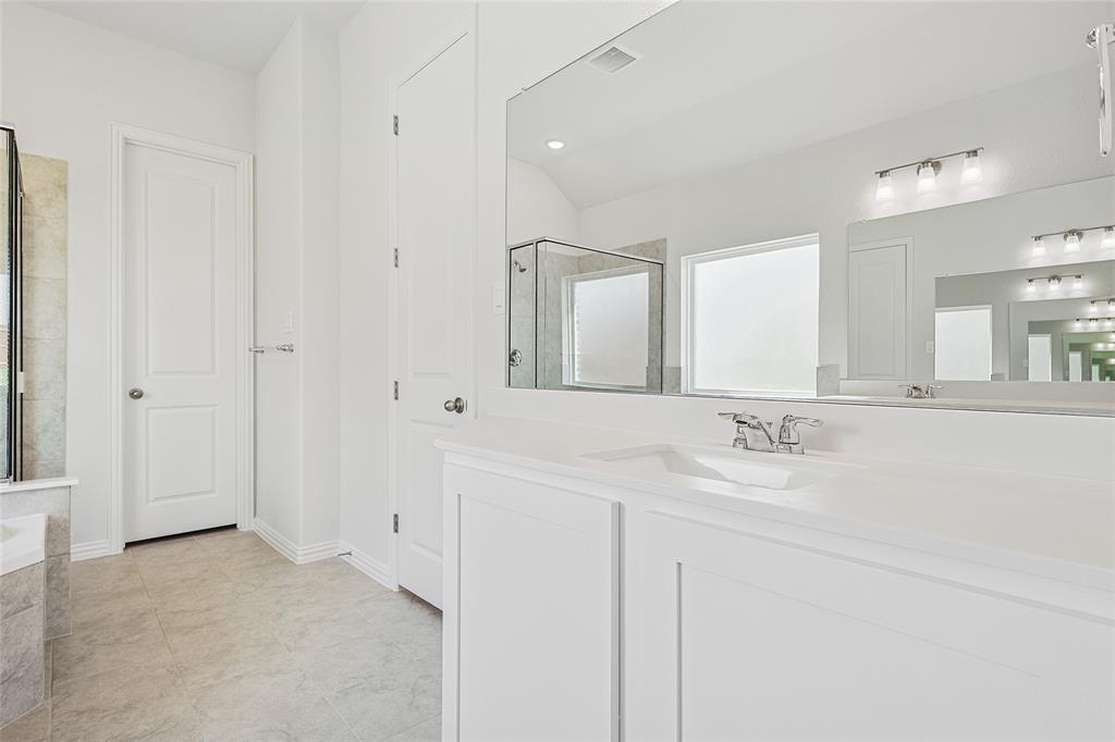 2264 Garnet Drive Property Photo 18