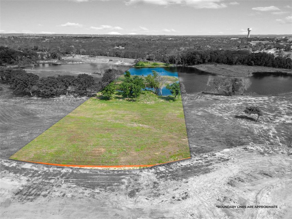 2049 Lindale Lane Property Photo 1