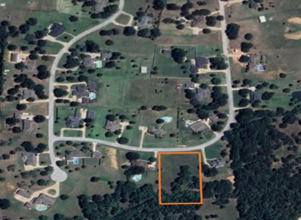 6105 Autumn Breeze Circle Property Photo 8