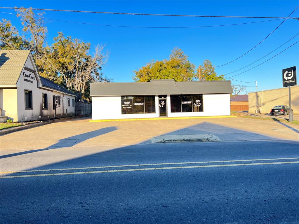 321 Gilmer Street Property Photo 1