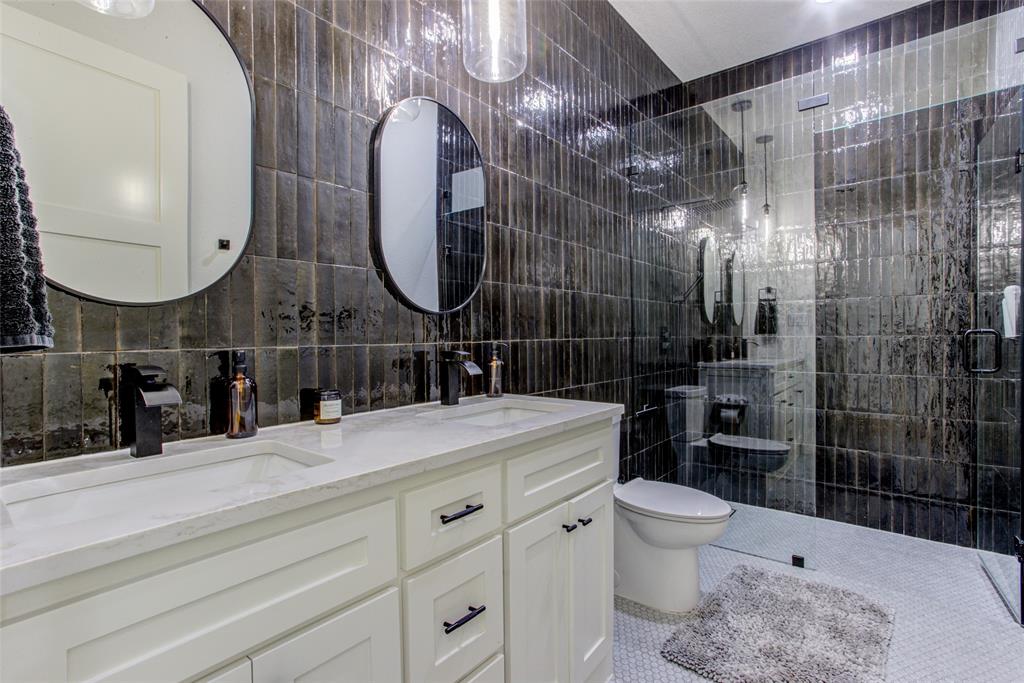 1804 Laguna Bay Property Photo 34