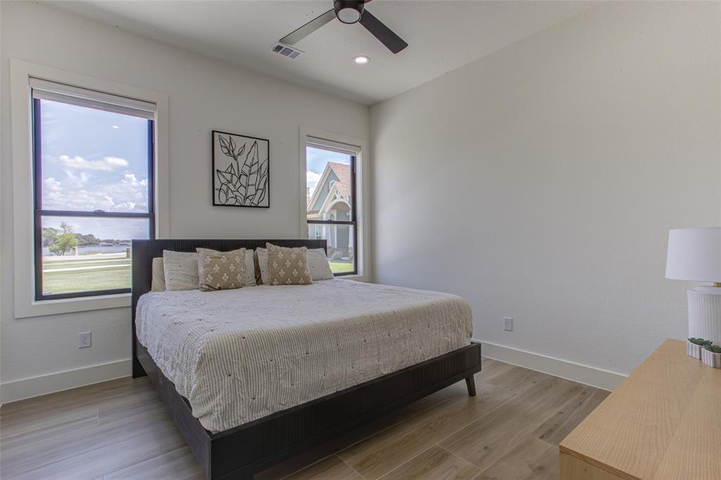 1804 Laguna Bay Property Photo 35
