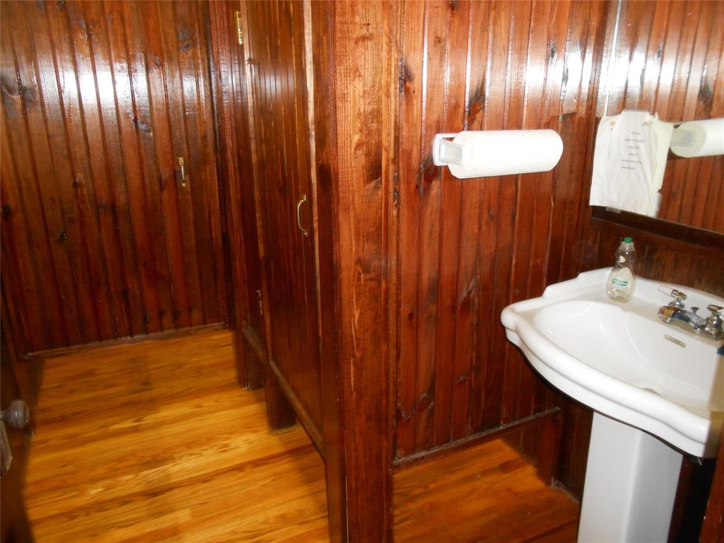 131 Mckinney 209 Property Photo 3