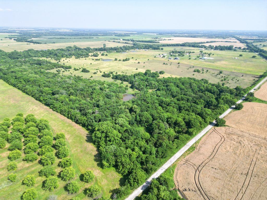 3222 Sears Road Property Photo 4