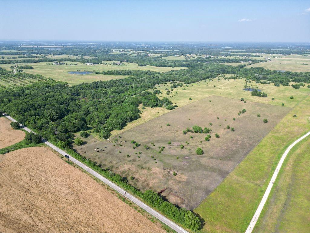3222 Sears Road Property Photo 9