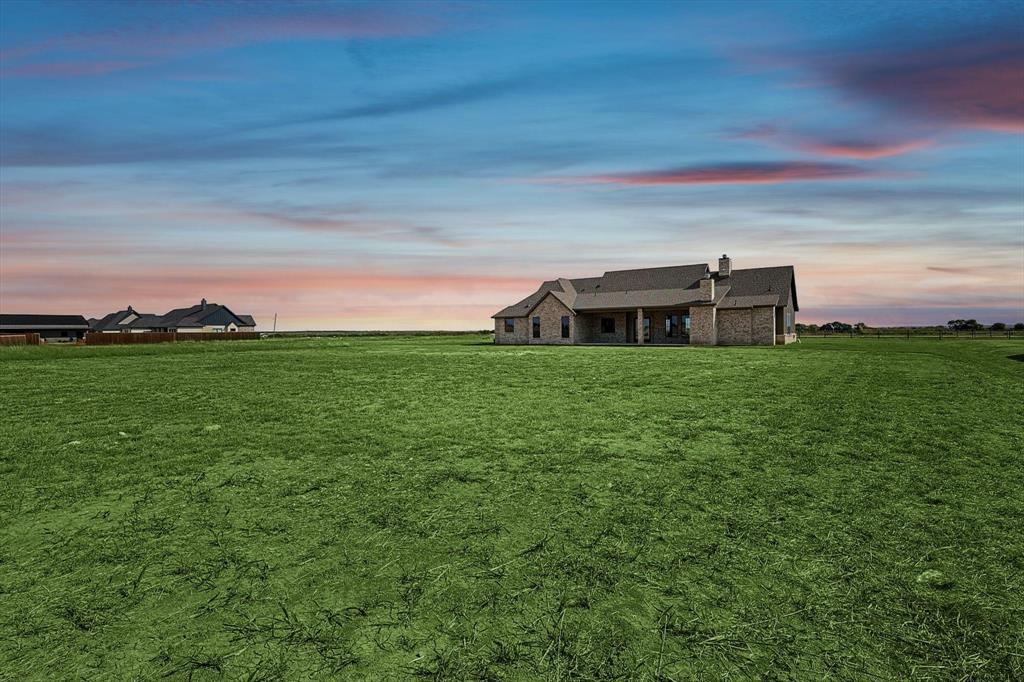 264 Ozro Road Property Photo 4