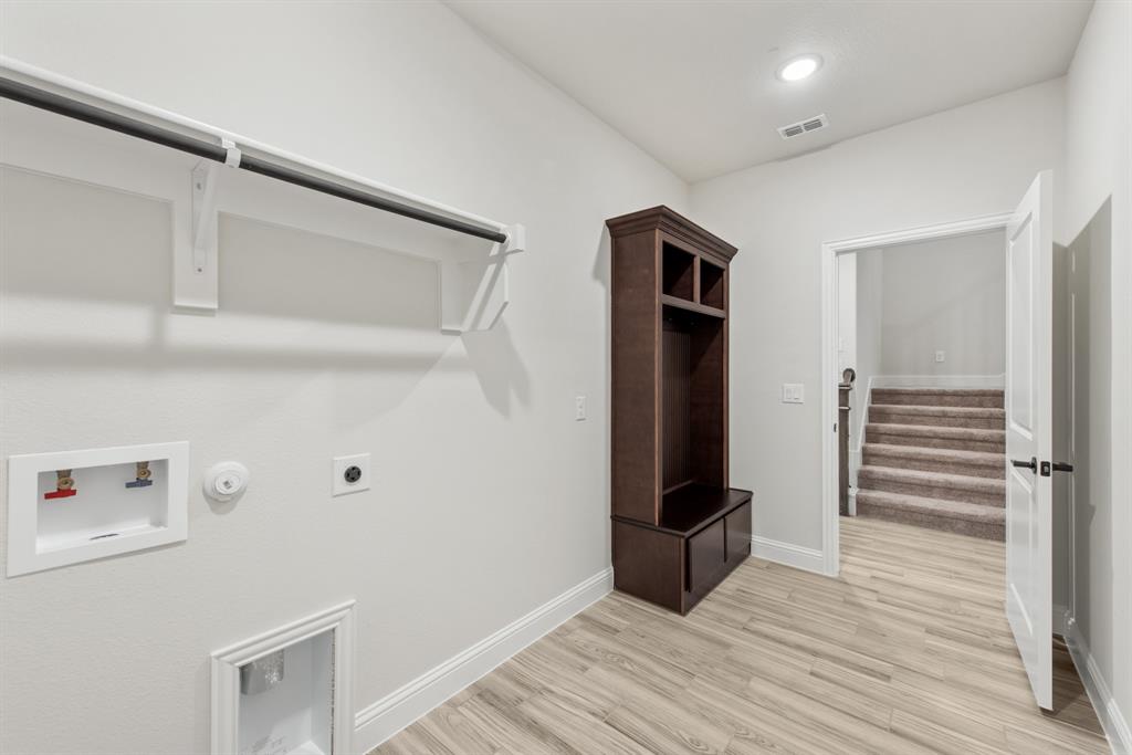 276 Resting Place Road Property Photo 8